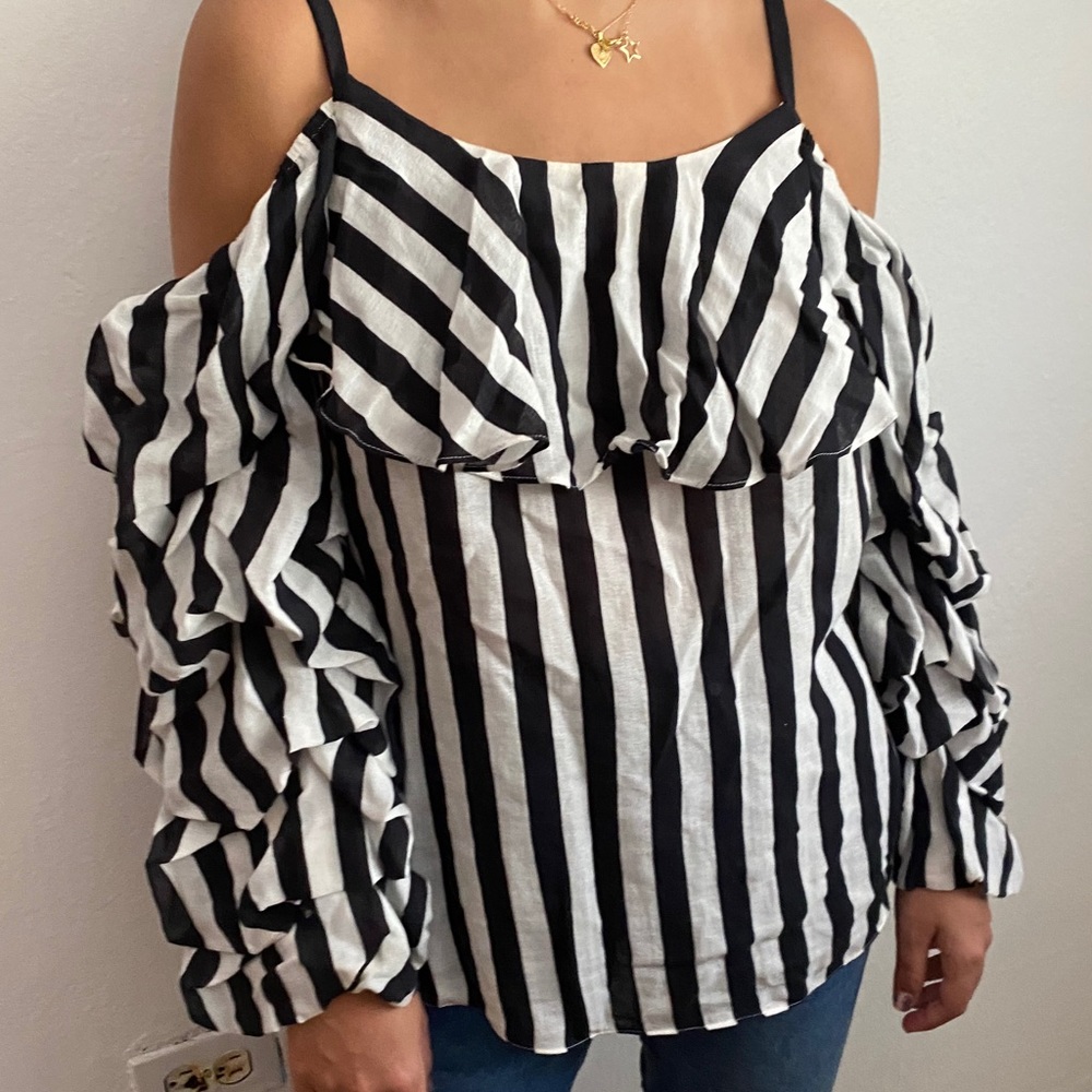 Black and White Boho Top - Picture 2 of 14